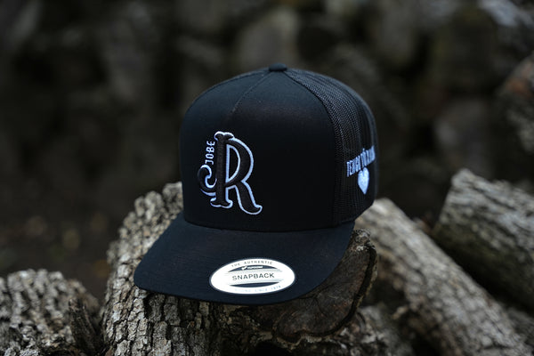 BLACK/ WHITE TENGO TÓXICA